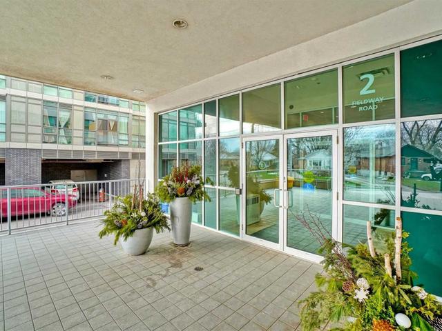 604 - 2 Fieldway Rd