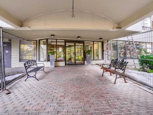 1602 - 22 Hanover Rd