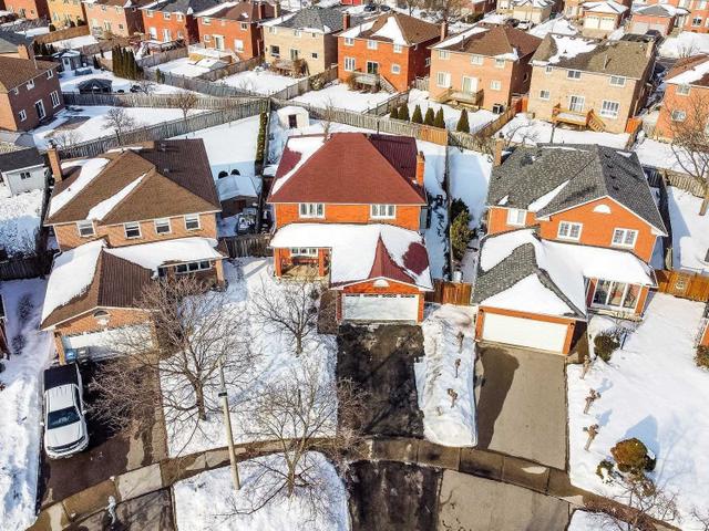 4565 Gladebrook Cres