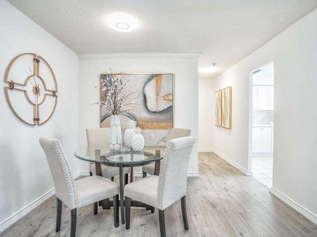 1406 - 3695 Kaneff Cres