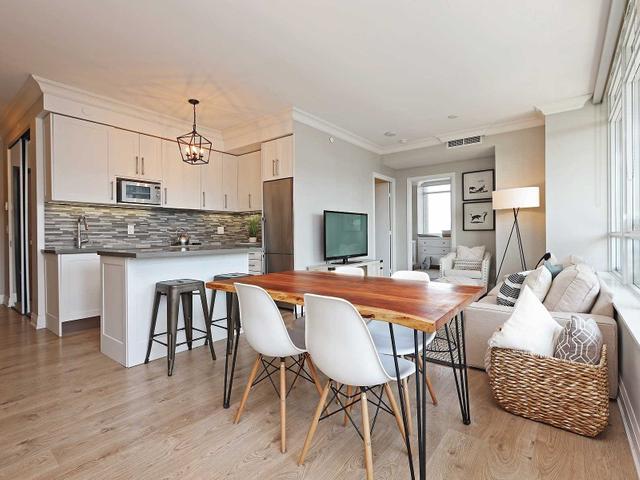 610 - 36 Park Lawn Rd