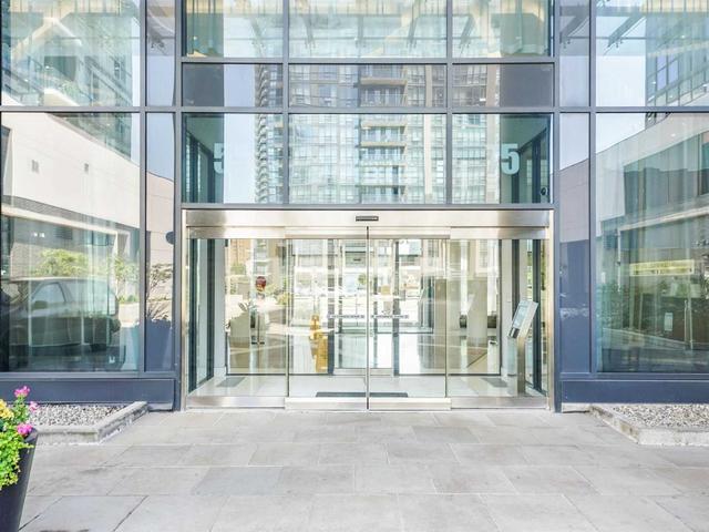 601 - 55 Eglinton Ave W