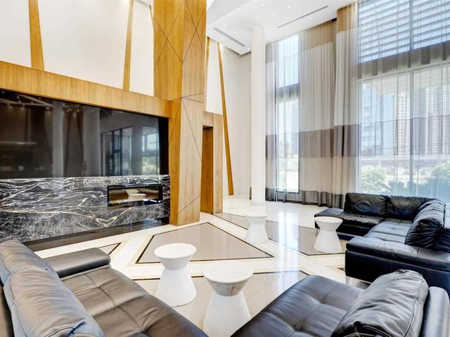 601 - 55 Eglinton Ave W