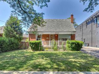 20 Amesbury Dr