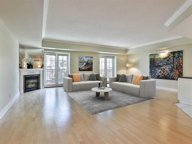 104 - 30 Anglesey Blvd