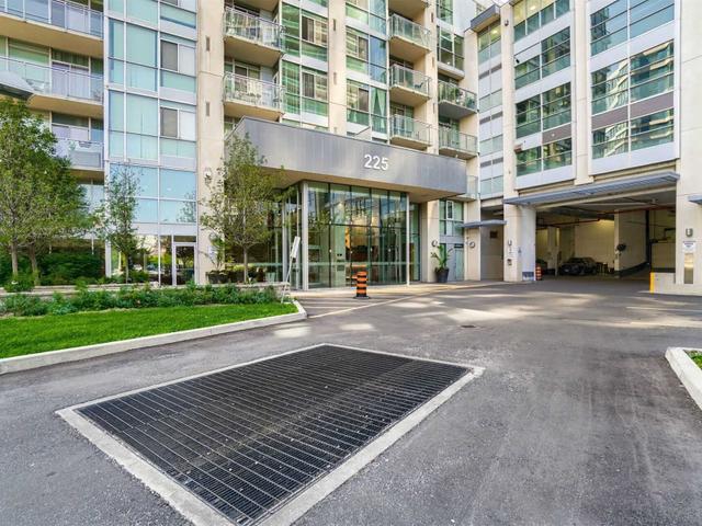 308 - 225 Webb Dr