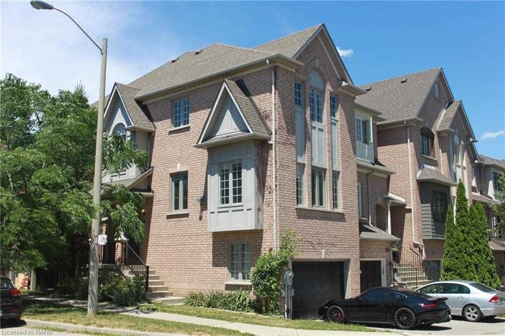 68 Harbourview Cres, Etobicoke Sold, W5686496 Condos.ca
