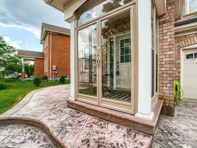 15 Calderstone Rd