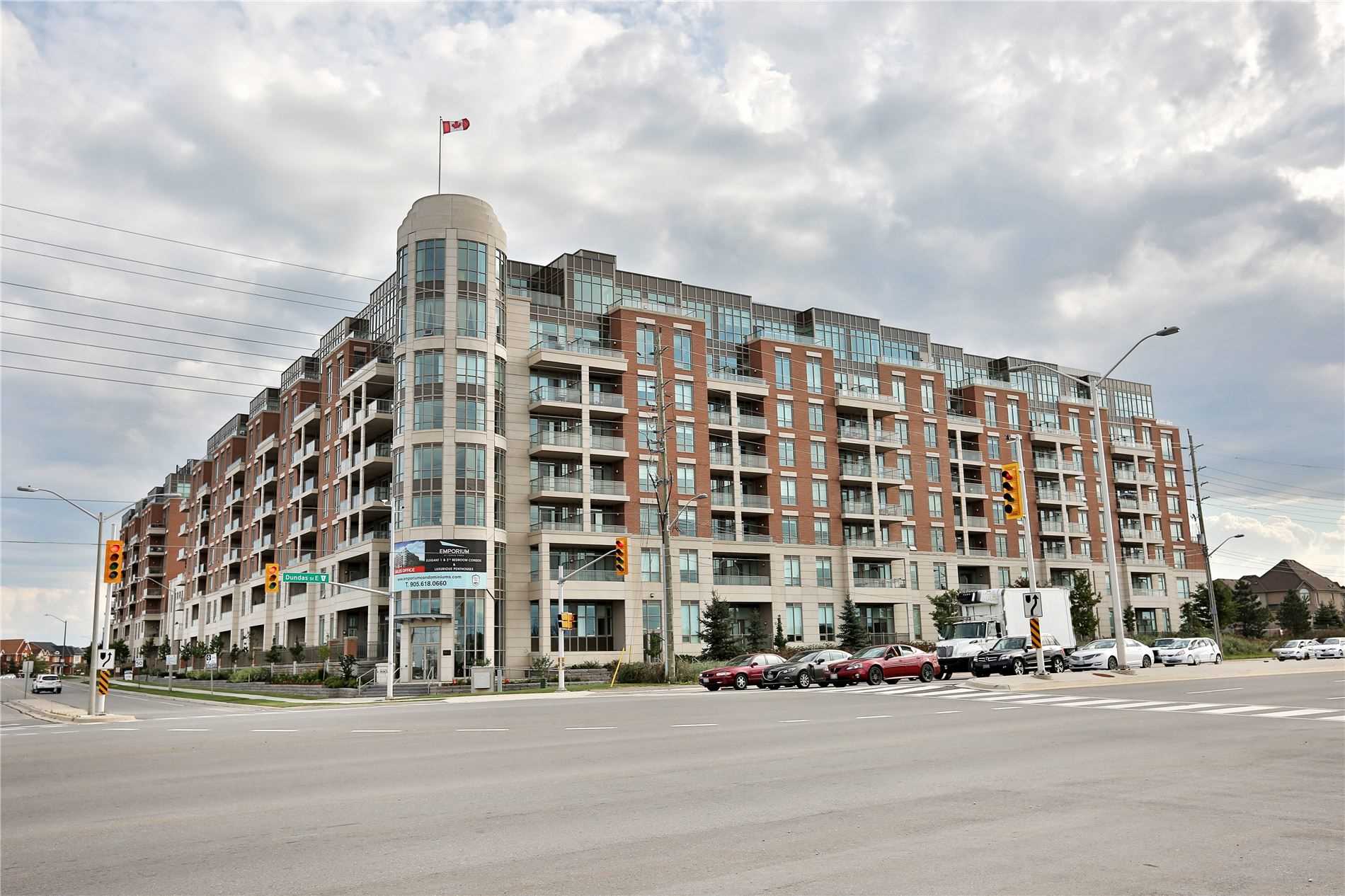 717 2480 Prince Michael Dr, Oakville Leased, W5692704 Condos.ca