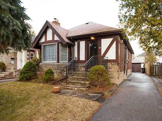 29 Monkton Ave