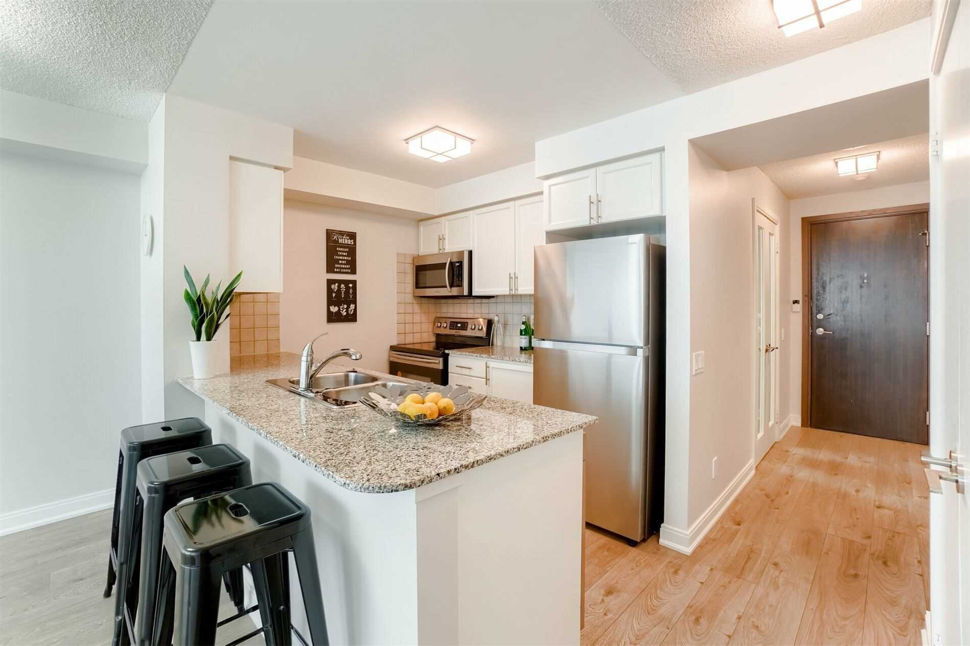 731 35 Viking Lane, Etobicoke Sold, W5704133 Condos.ca
