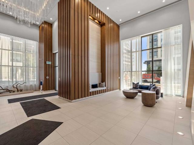 2505 - 70 Annie Craig Dr