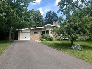 1285 Gainsborough Dr