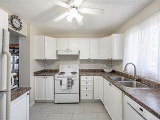 51 - 93 Hansen Rd N