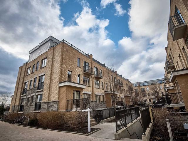 235 - 10 Foundry Ave