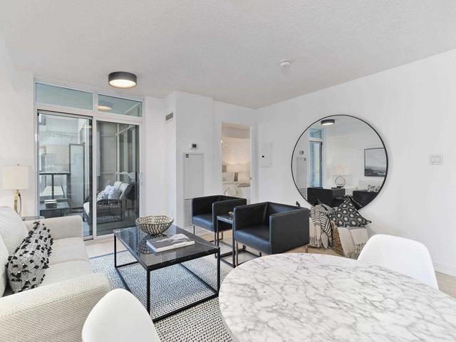 226 - 816 Lansdowne Ave