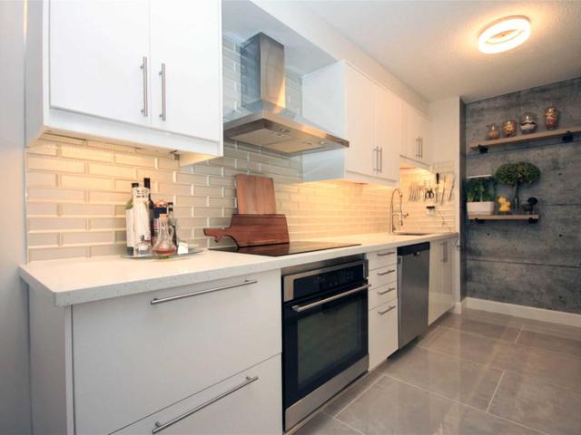 908 - 965 Inverhouse Dr