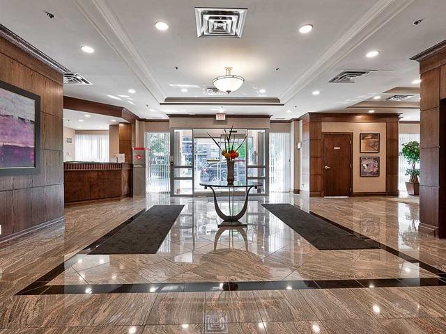 2005 - 5 Michael Power Pl