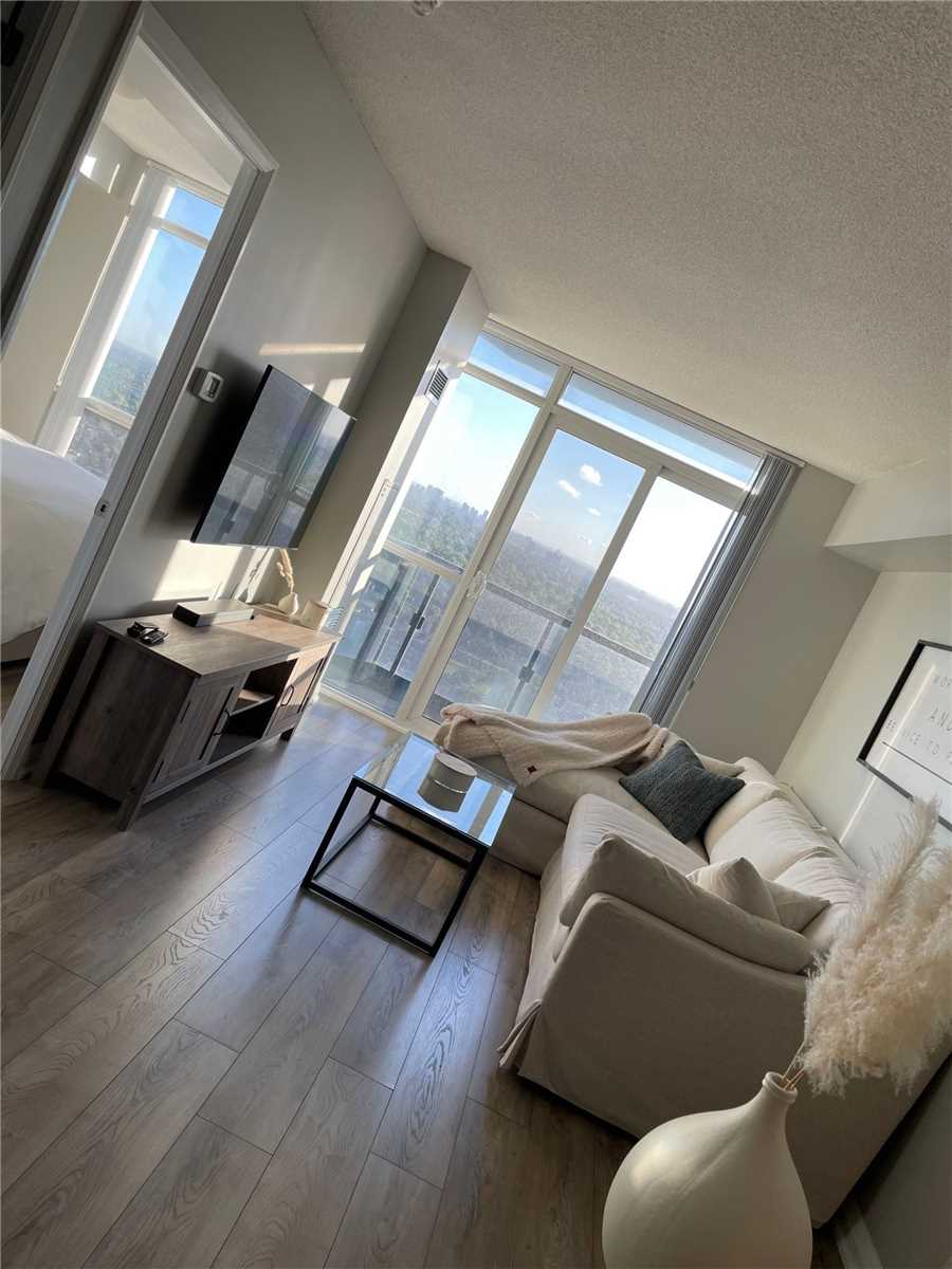 2808 5 Valhalla Inn Rd, Etobicoke Leased, W5718081 Condos.ca