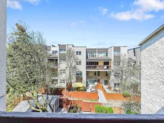 192 - 1055 Dundas St