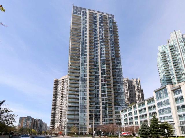 1911 - 225 Webb Dr