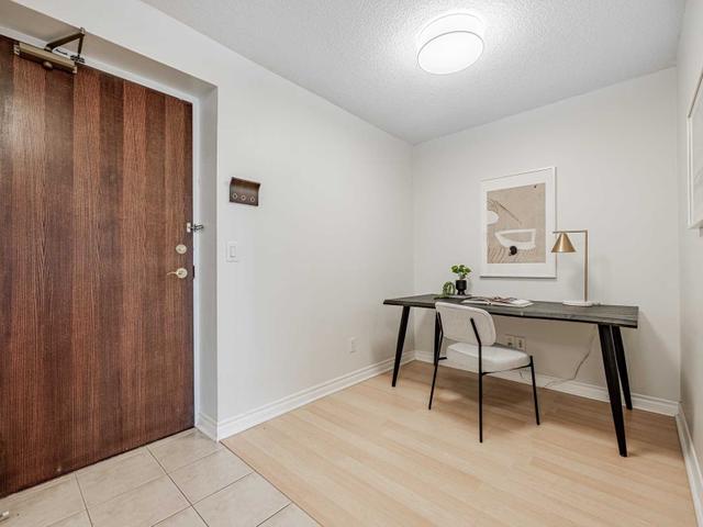 1406 - 5 Michael Power Pl