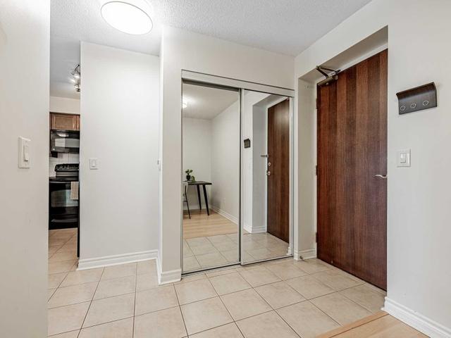 1406 - 5 Michael Power Pl