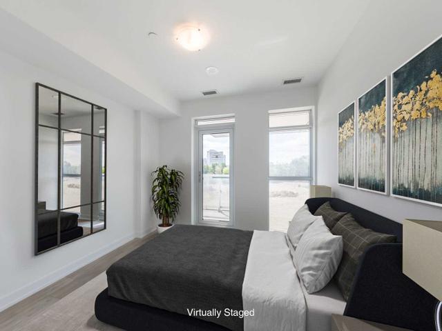 323 - 251 Manitoba St