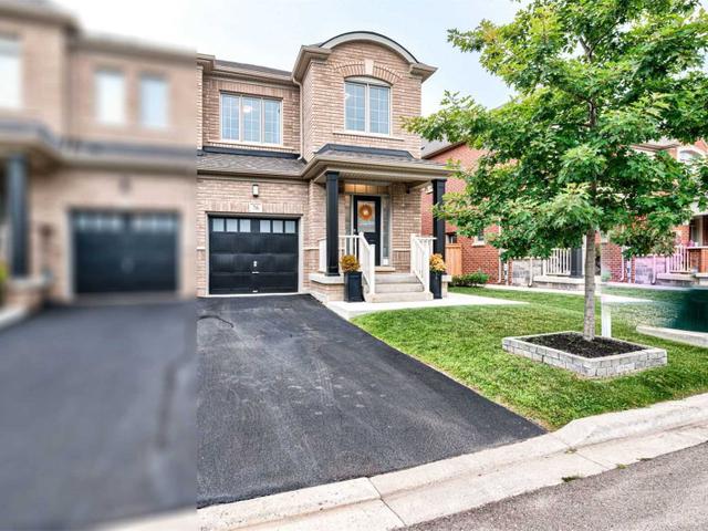 76 Lady Evelyn Cres