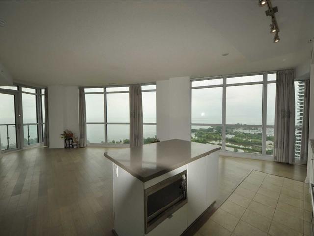 3104 - 59 Annie Craig Dr