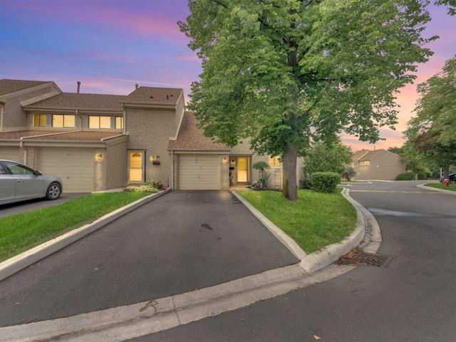 52 - 2676 Folkway Dr