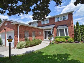 20 Mowat Crt