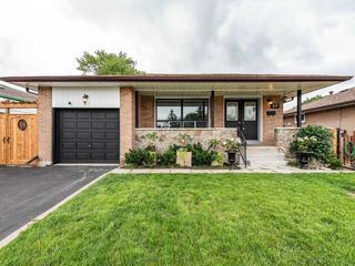 88 Ardglen Dr