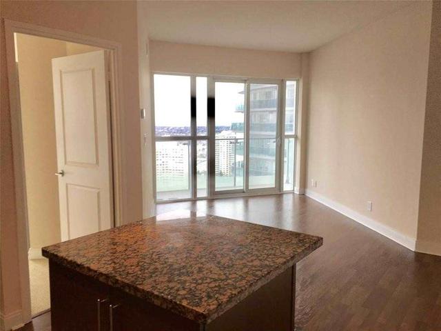 2604 - 50 Absolute Ave