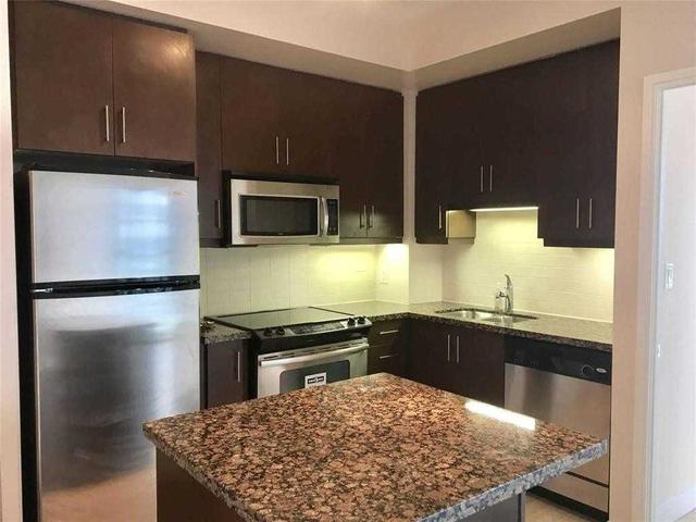 2604 - 50 Absolute Ave
