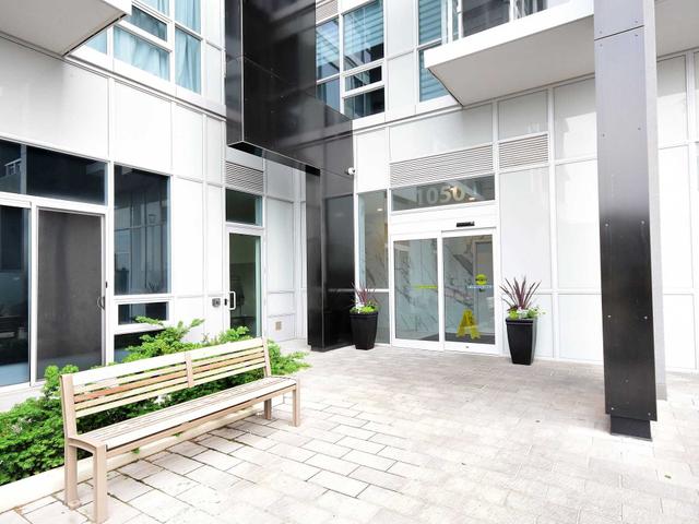 101 - 1050 Main St E