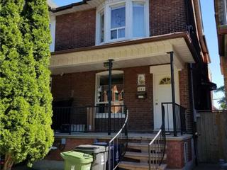 21 1/2 Melville Ave