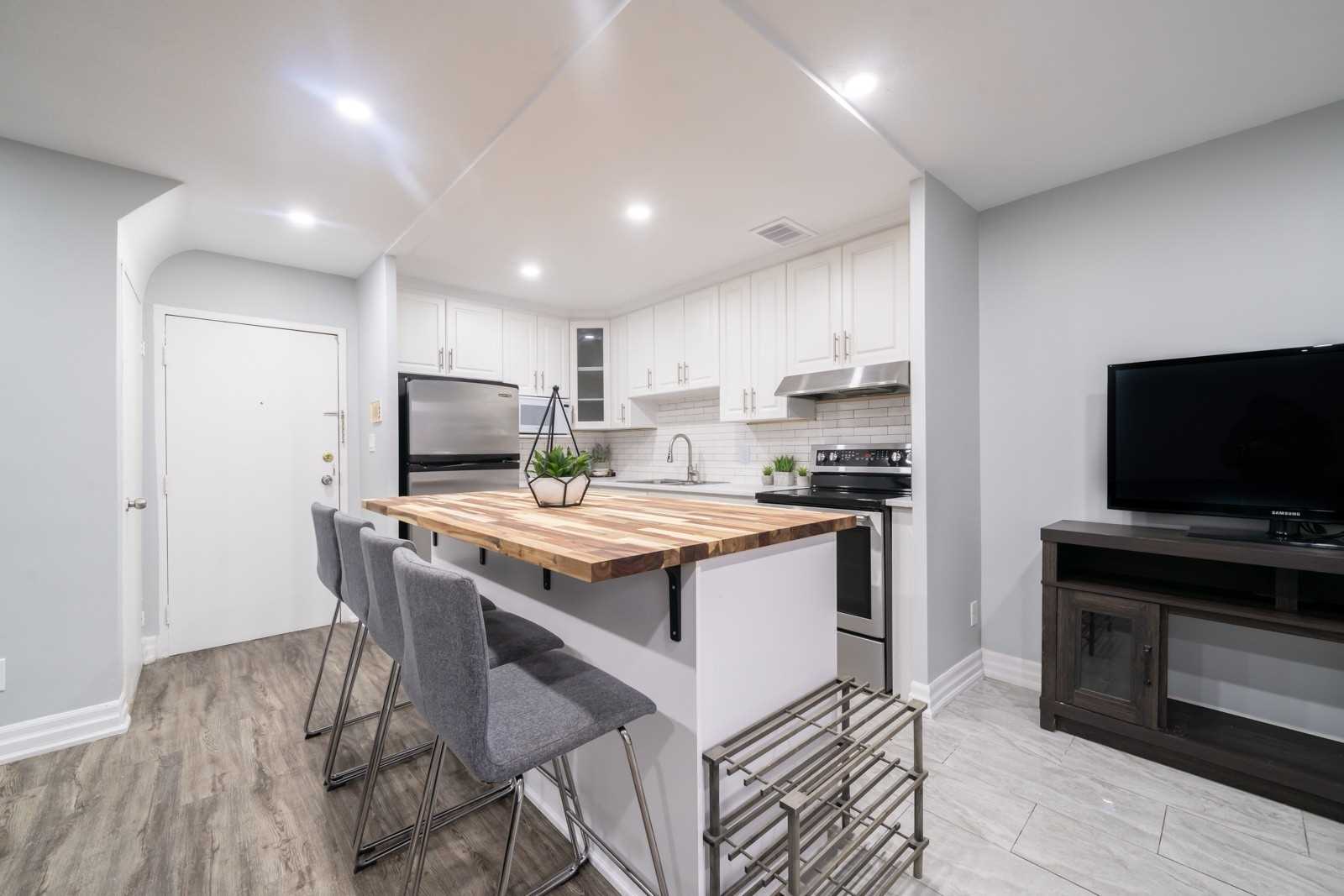 156 10 Eddystone Ave, North York Sold, W5732465 Condos.ca