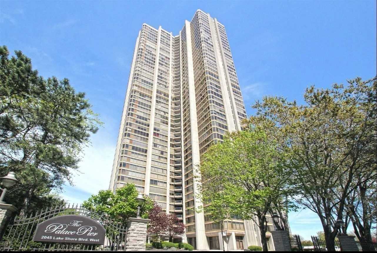 Parking 2045 Lake Shore Blvd W, Etobicoke Suspended, W5733096 Property.ca Parking 2045 Lake Shore Blvd W, Etobicoke Suspended, W5733096 Property.ca