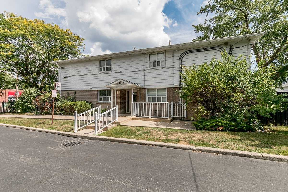 20 160 Carsbrooke Rd, Etobicoke Sold, W5737665 Condos.ca