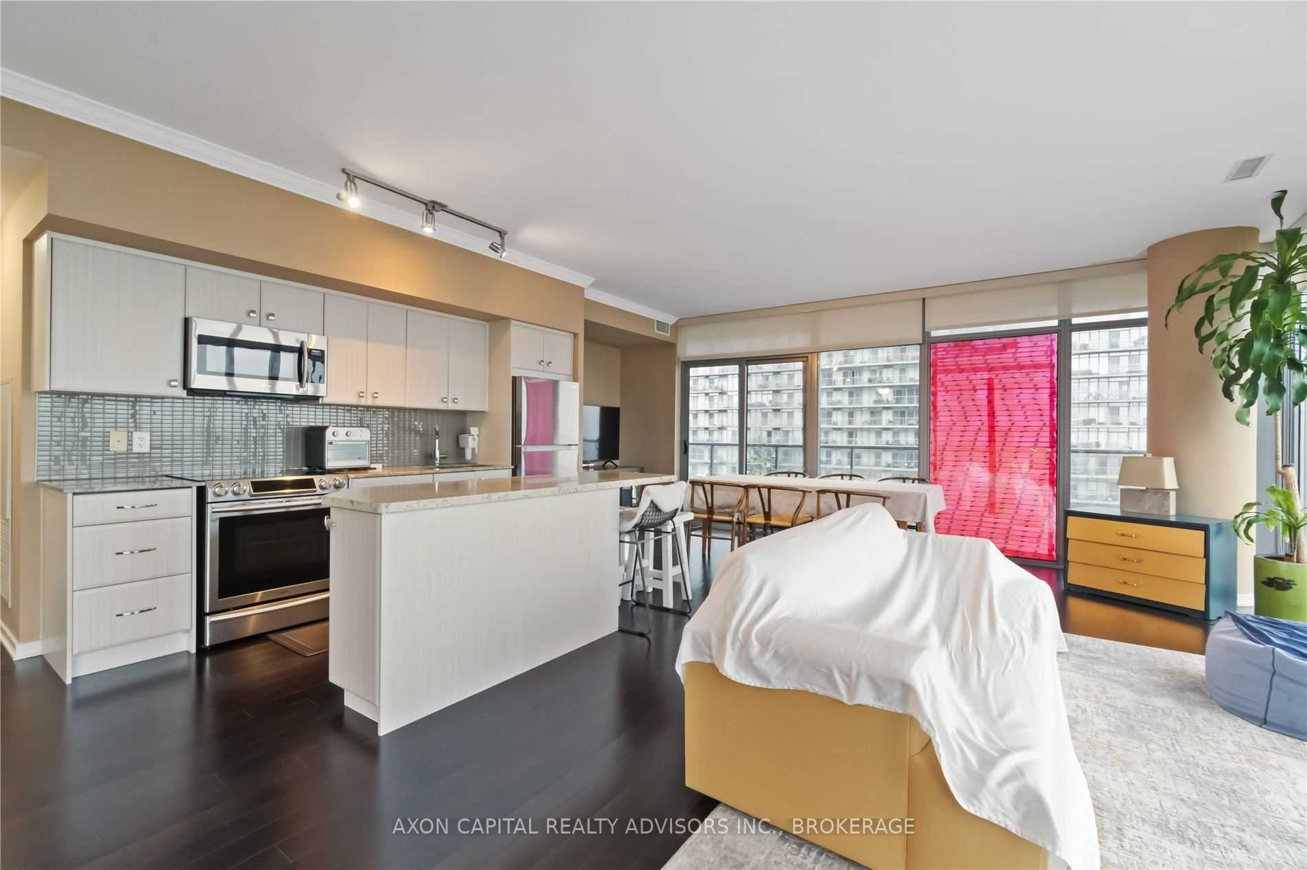 1702 105 The Queensway, Toronto Terminated, W5741414 Condos.ca