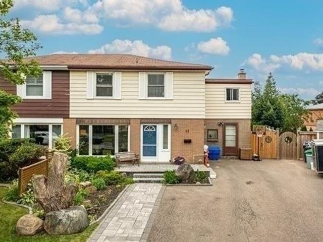 12 Danesbury Cres