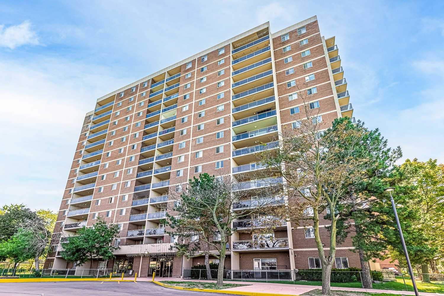 903 49 Silverstone Dr, Etobicoke Sold, W5760773 Condos.ca