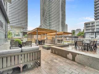 208 - 65 Annie Craig Dr