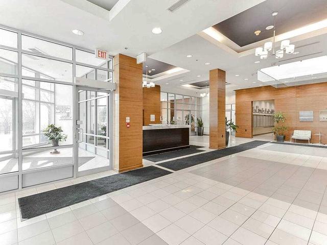 611 - 33 Elm Dr