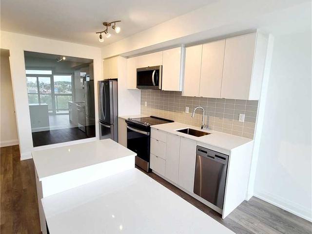 706 - 1461 Lawrence Ave W