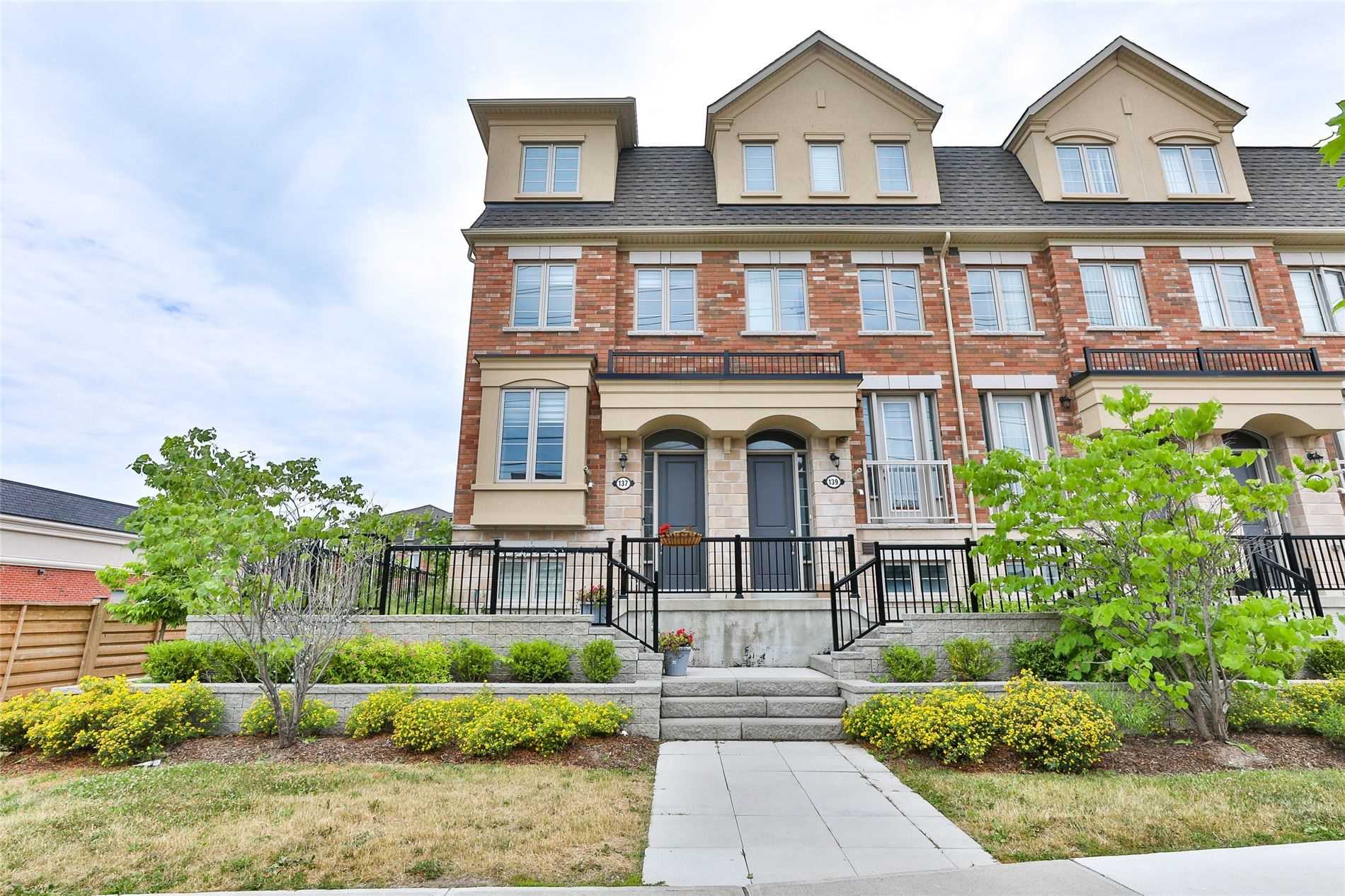 137 Norseman St, Etobicoke Sold, W5774815 Condos.ca