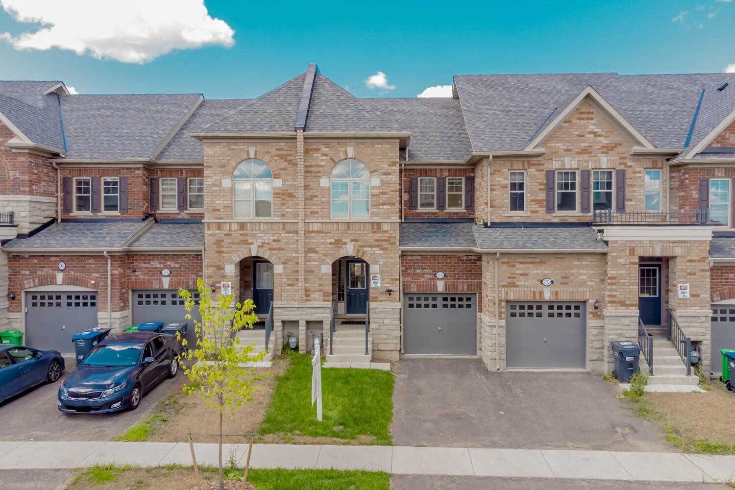 150 Finegan Circ, Brampton Sold, W5796153 Condos.ca