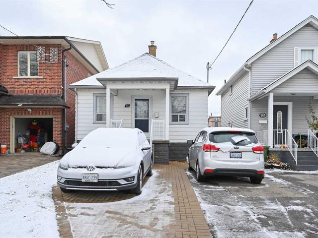 94 Hay Ave