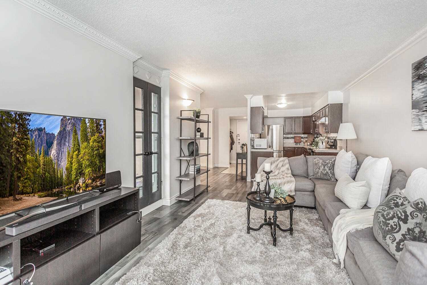 210 10 Martha Eaton Way, North York Sold, W5832645 Condos.ca